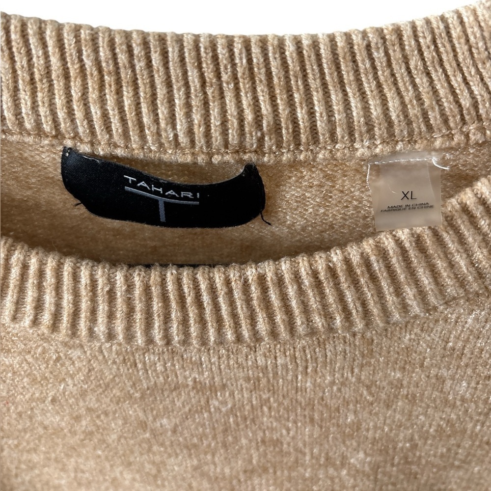 Tahari high-low knit sweater-beige- size XL - Picture 3 of 5